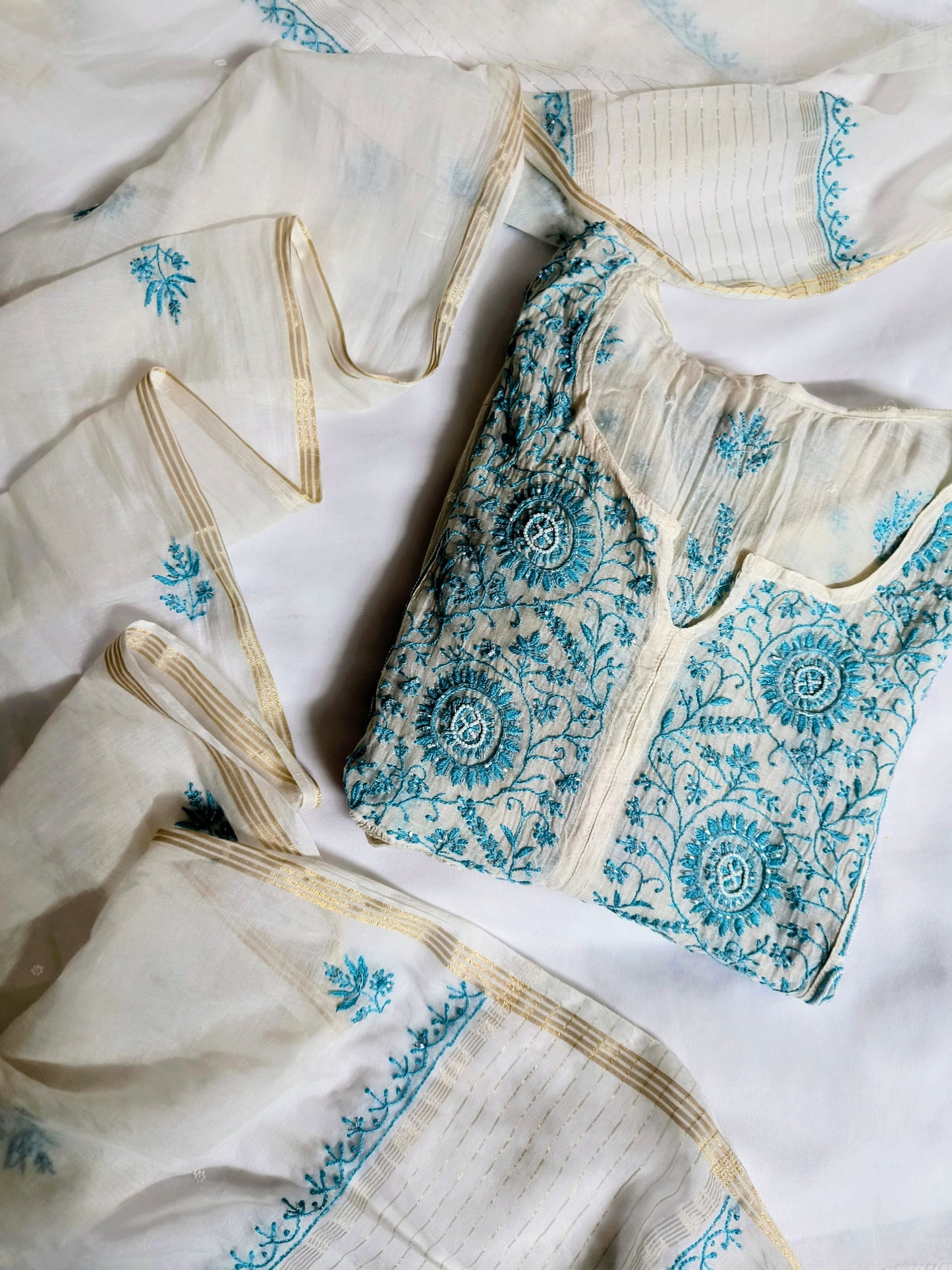 Hand Chikankari Pure Mul Tunic with Dupatta