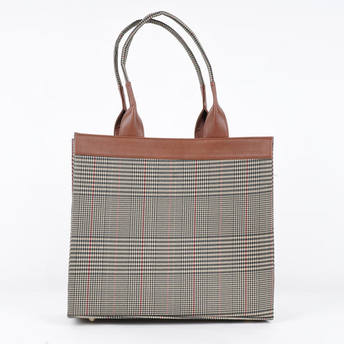Winter Essential Classic Tote Bag