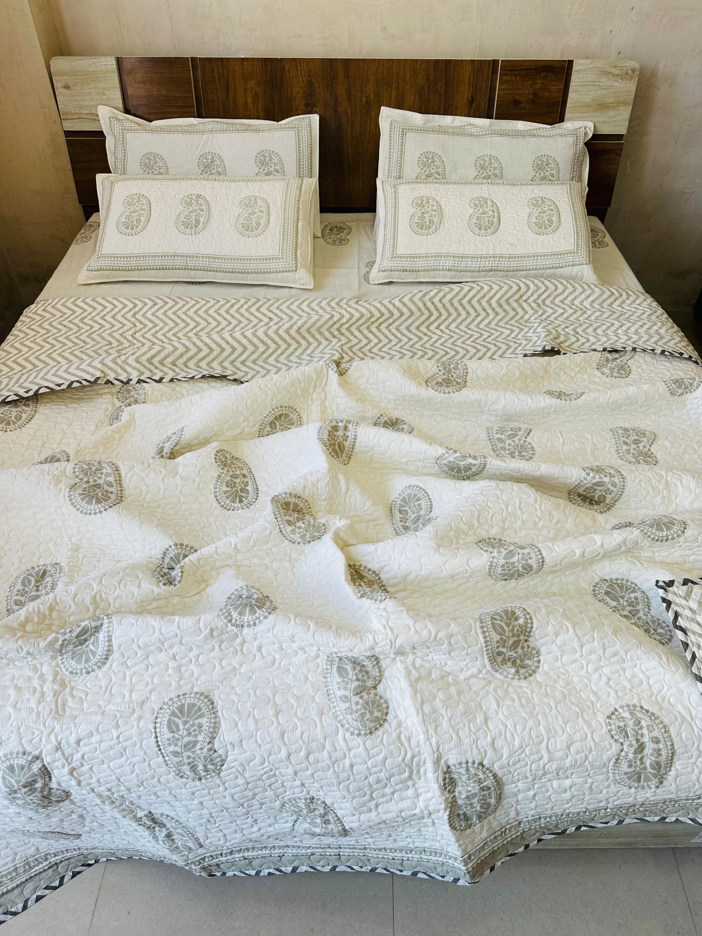 King Size Hand Block Double Bed Pure Cotton Quilted Comforter Set with Bedsheet & Pillow Covers