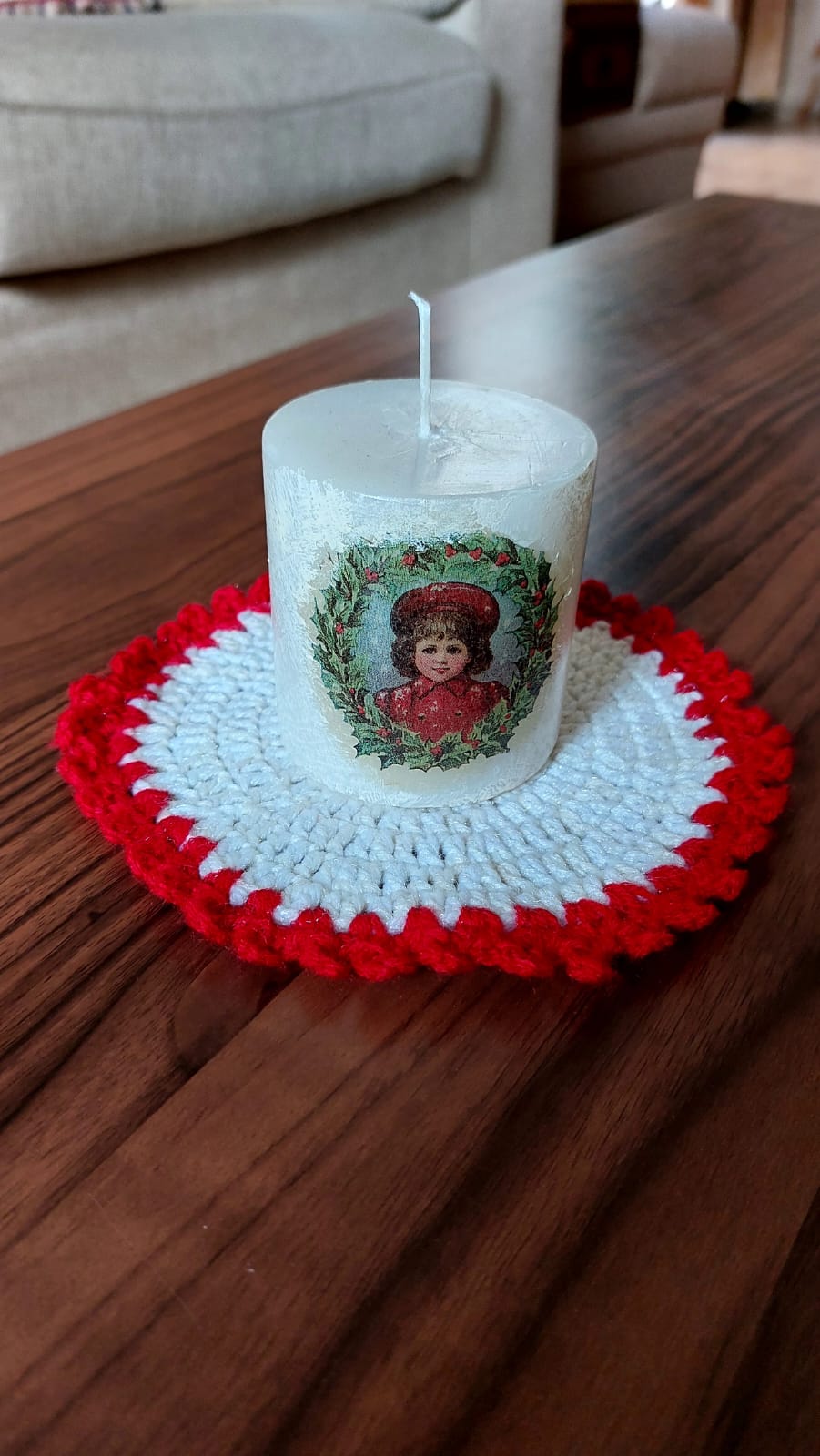 Christmas Themed Decoupage Candles