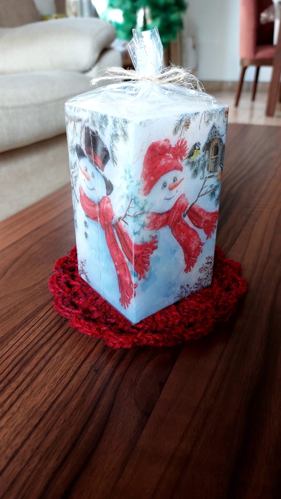 Christmas Themed Decoupage Candles