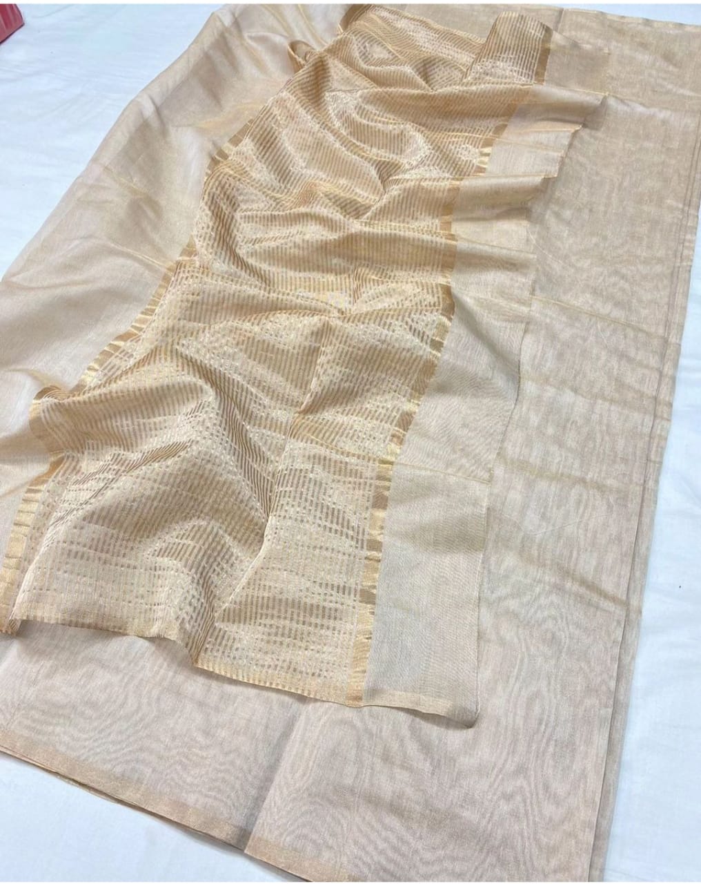 Handloom Maheshwari Full Tissue Saree zari border