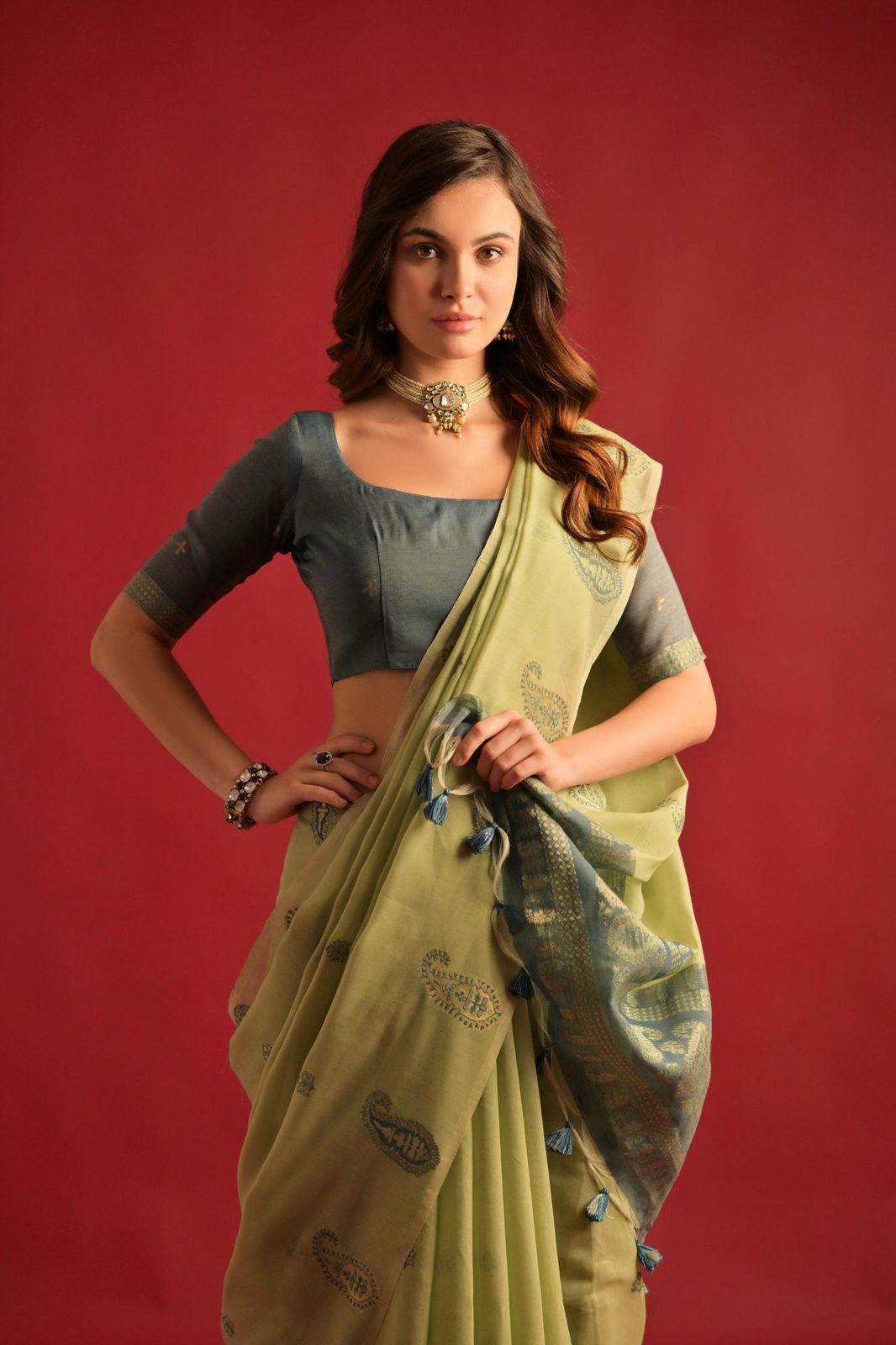 Paisley weaved Mull cotton saree