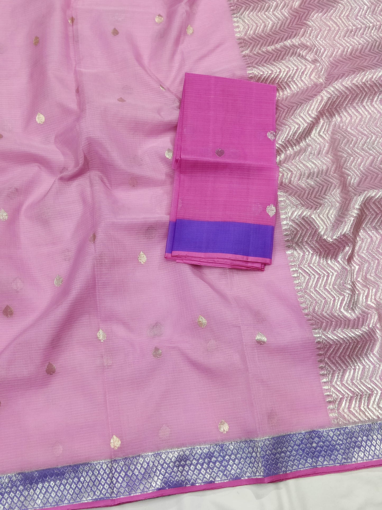 Handloom Pure Zari Kota Silk Saree with Both side Kanchi Border