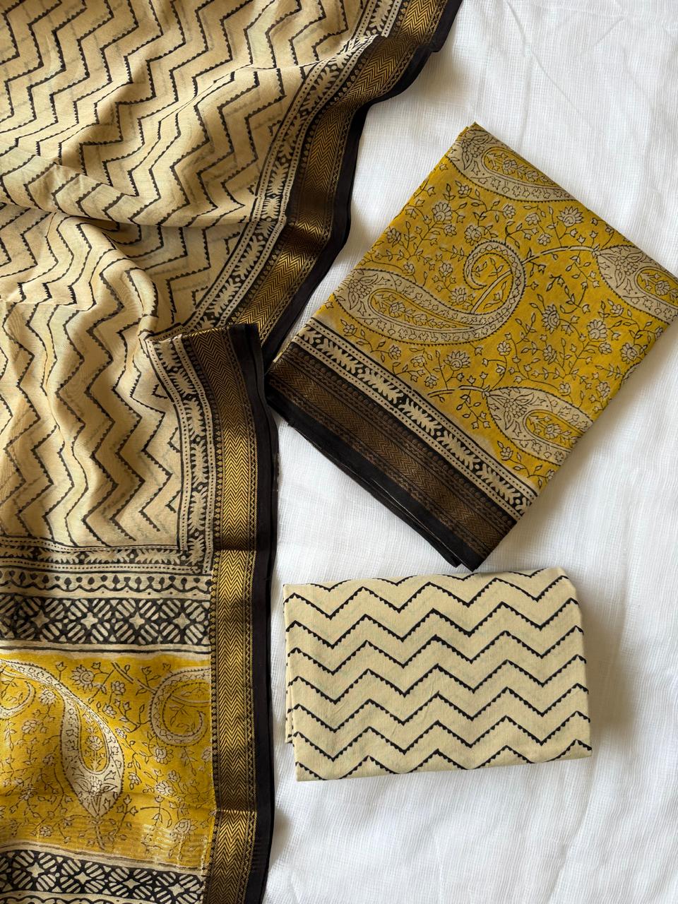 Handblock Maheshwari Zari Border Dress Material