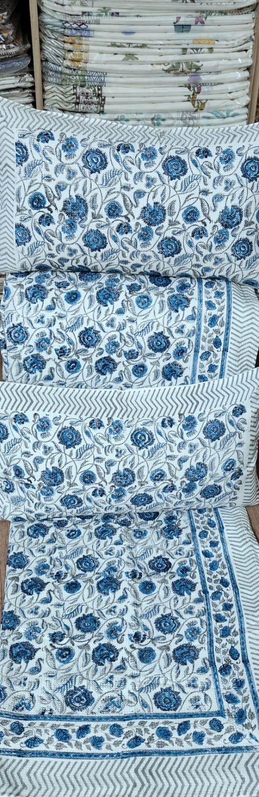 Handblock Printed Handloom Bedcovers With 2 Pillow Covers