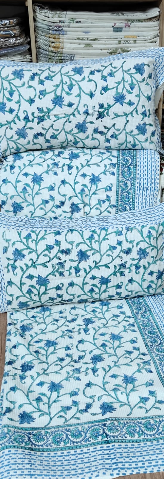 Handblock Printed Handloom Bedcovers With 2 Pillow Covers