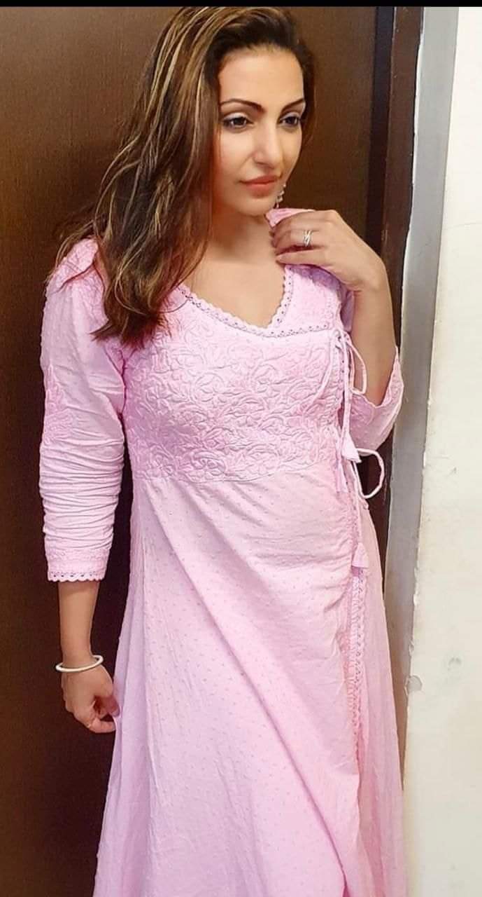 Angarkha Hand Chikankari Kurti