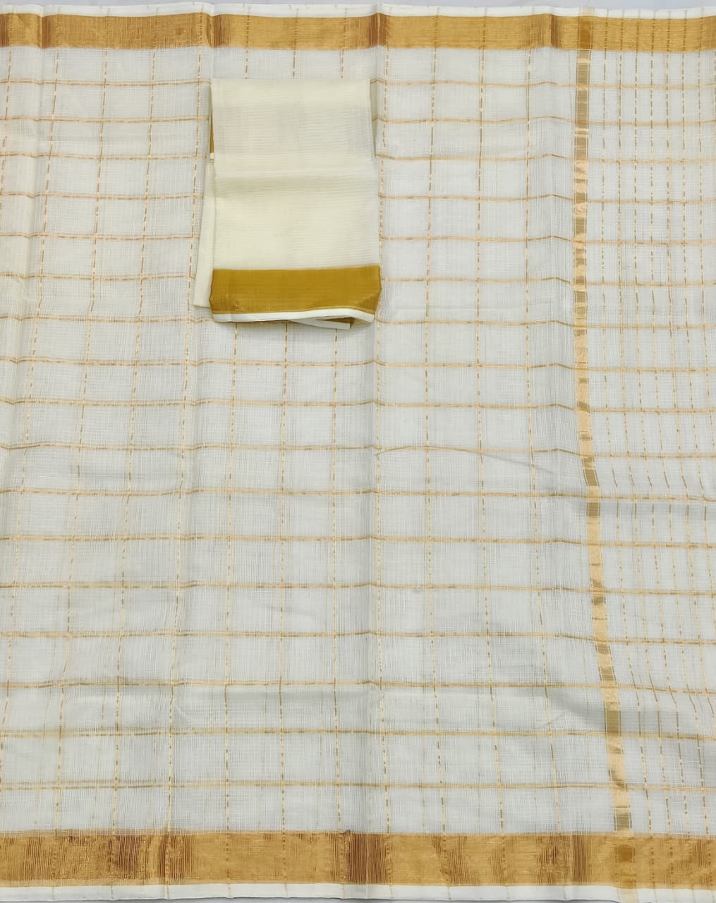Gold Checks All-Over Jaal Zari Kota Handloom Saree with Contrast Blouse