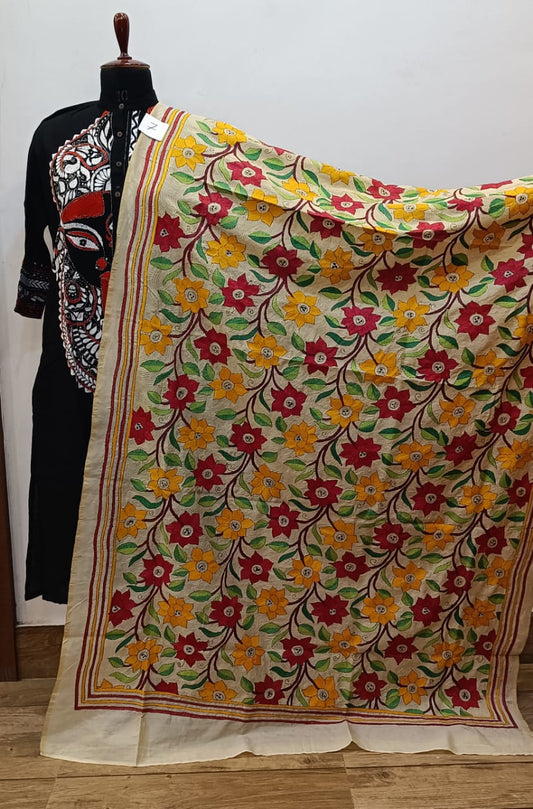 Pure Tussar Silk dupatta.