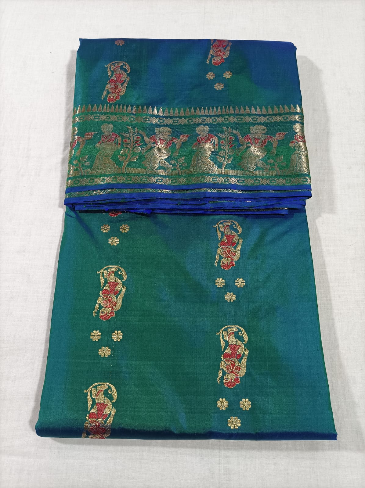 Bishnupuri Pure Silk Meenakari Swarnachari Saree