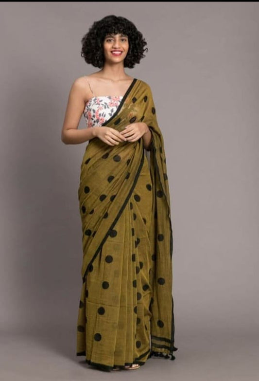 Pure Mul Saree With Polka Prints