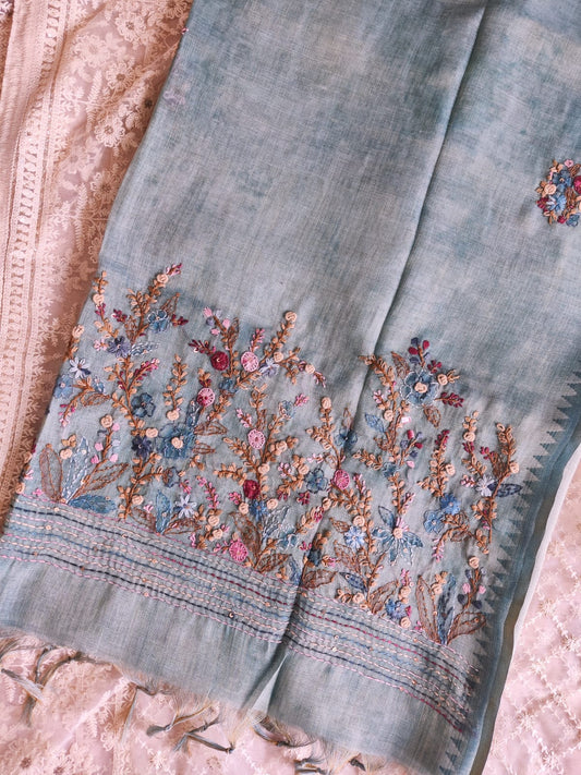 Hand-Embroidered Pure Linen Saree with French Knots, Kantha & Temple Border