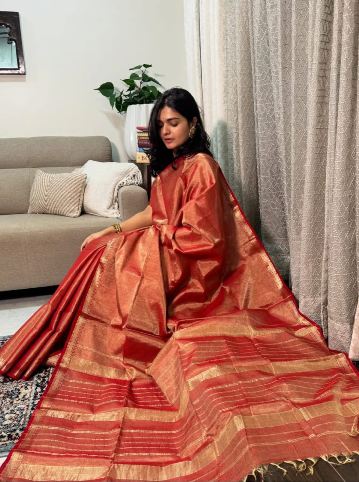 Maheshwari Full Tissue Handloom Saree with Zari Border